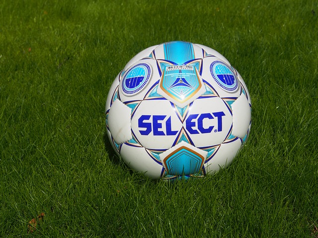 一脚精准的 一脚精准的